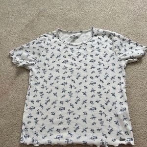 Hollister top XS floral T-shirt
